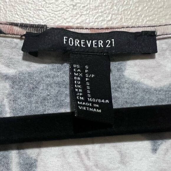 Forever 21 Rose Print Skater Dress - size S - Picture 2 of 5